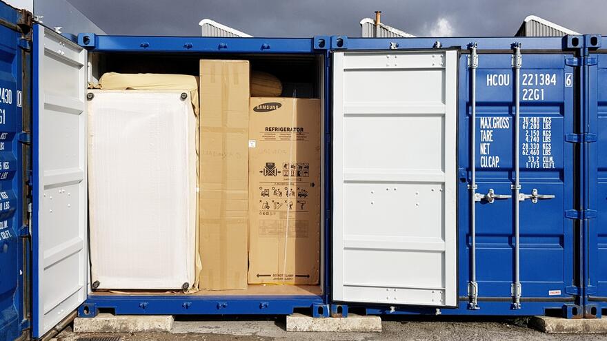 Big and small Container storage