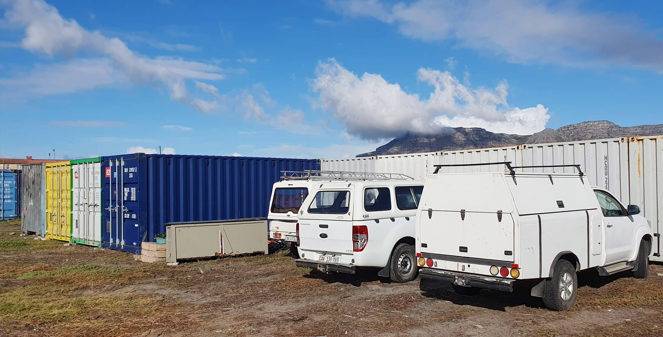 Outdoor vehicle storage